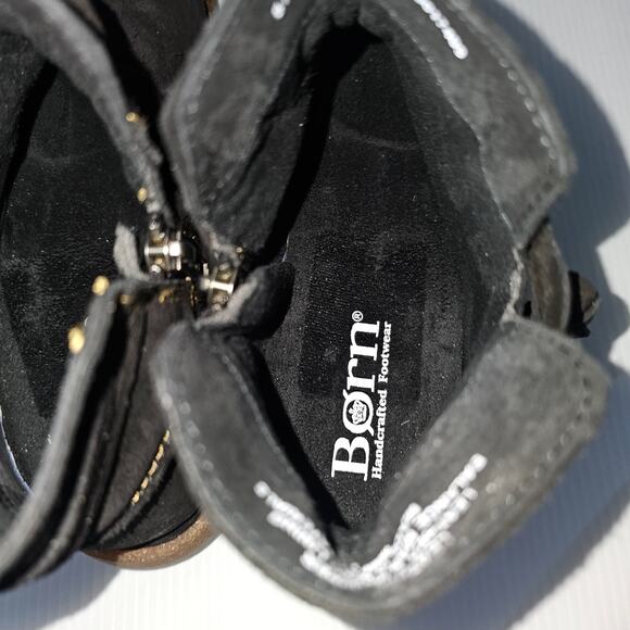 NEW Born Wynter Ankle Bootie Womens 8 Black Suede Distressed Casual Fall Winter - Picture 10 of 13